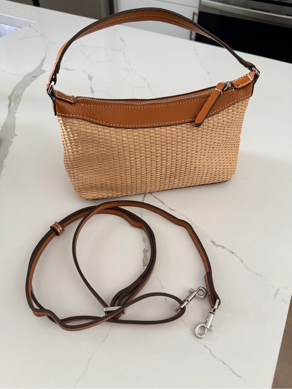 Vera Bradley Beige Woven Mini Bag with Brown Trim - Picture 3 of 4